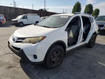  Salvage Toyota RAV4