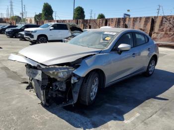  Salvage Mazda 3
