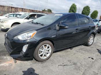  Salvage Toyota Prius
