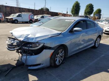  Salvage Chrysler 200