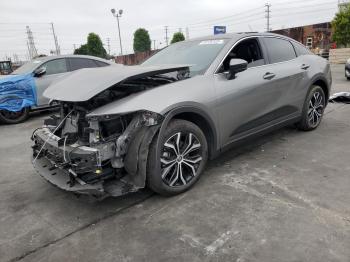  Salvage Toyota Crown Xle