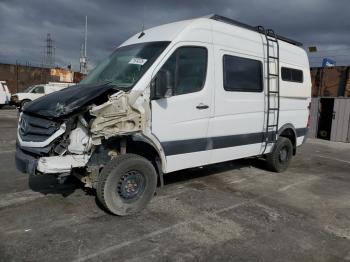 Salvage Mercedes-Benz Sprinter