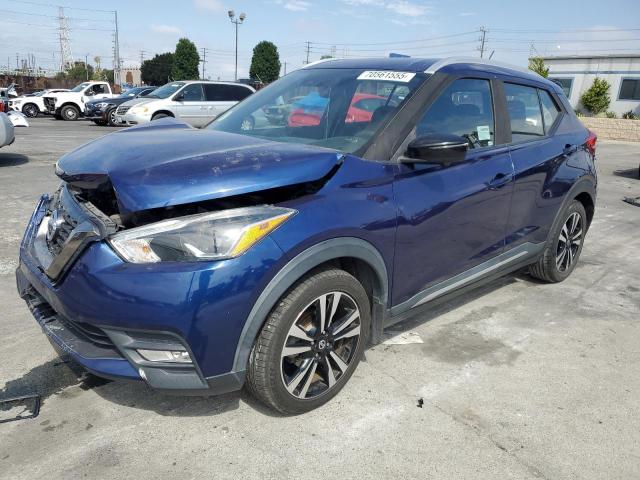  Salvage Nissan Kicks