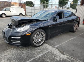  Salvage Porsche Panamera