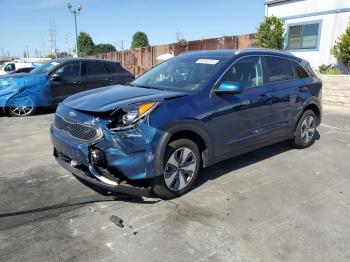  Salvage Kia Niro