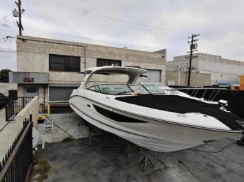 Salvage Sea Ray Srv180