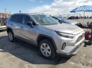 Toyota RAV4 Le Image 2