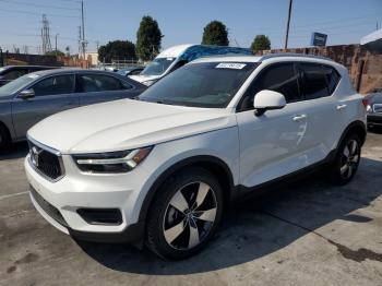  Salvage Volvo XC40