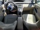 Toyota Prius Image 11