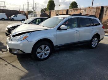  Salvage Subaru Outback