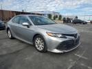 Toyota Camry Le Image 8