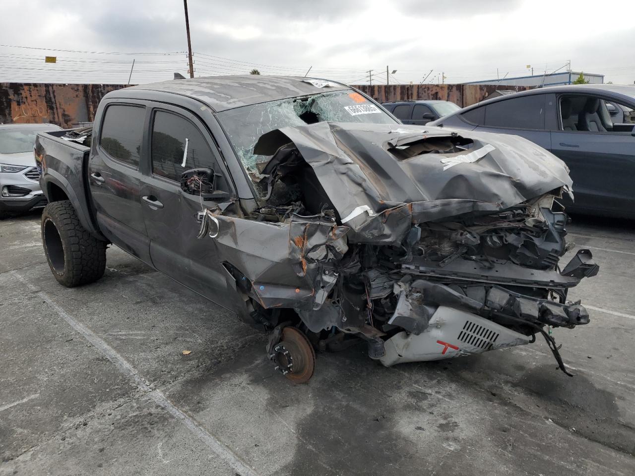 Toyota Tacoma Double Cab Image 9