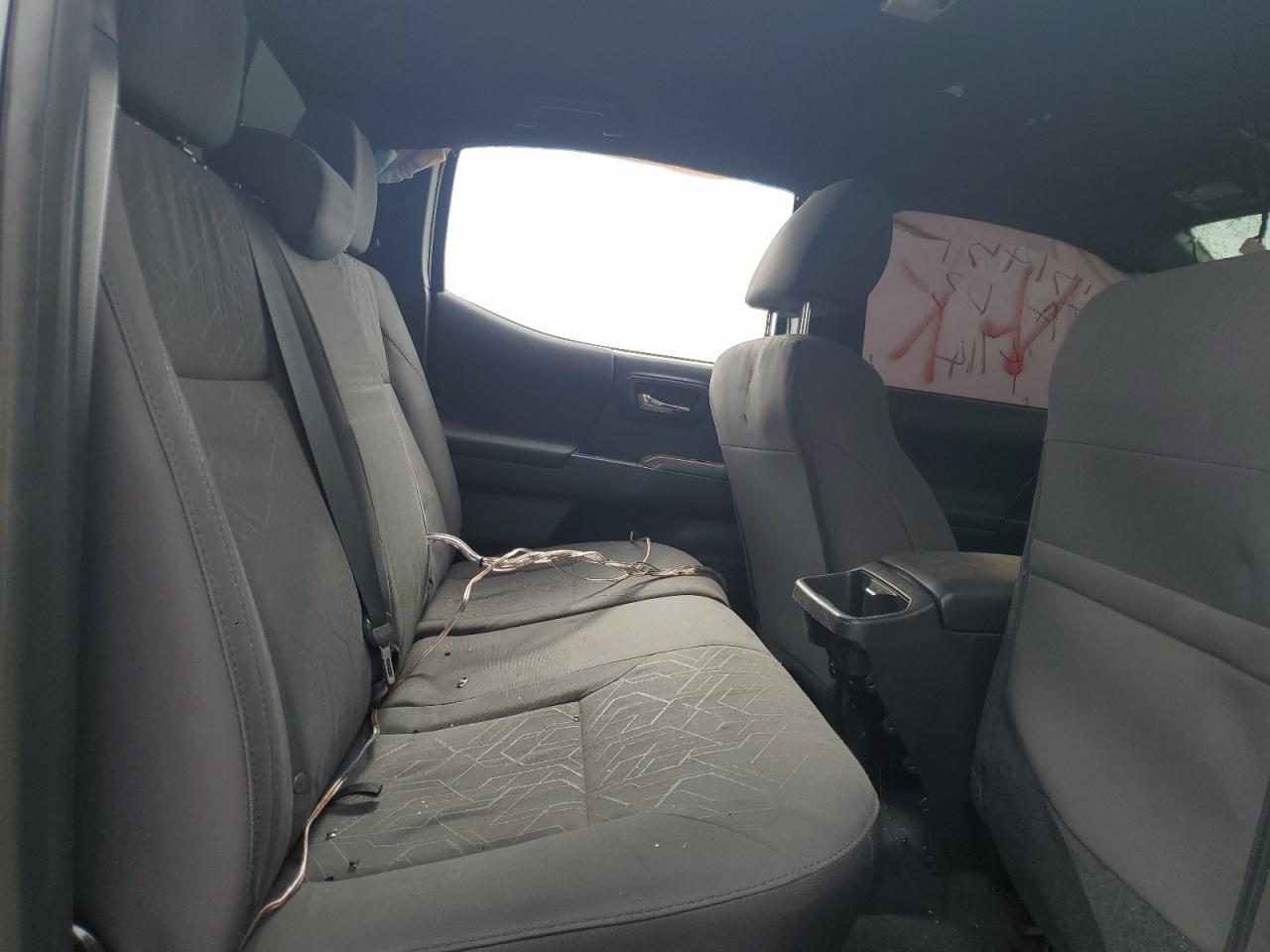 Toyota Tacoma Double Cab Image 5