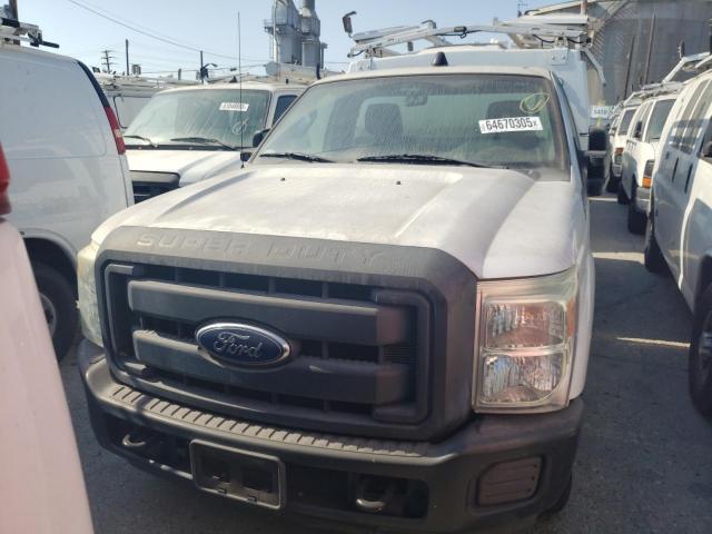 Ford F-350 Super Duty Image 11