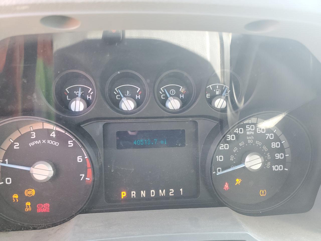 Ford F-350 Super Duty Image 3