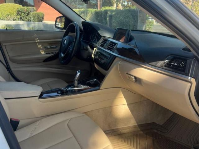 BMW 3 Series I Image 12