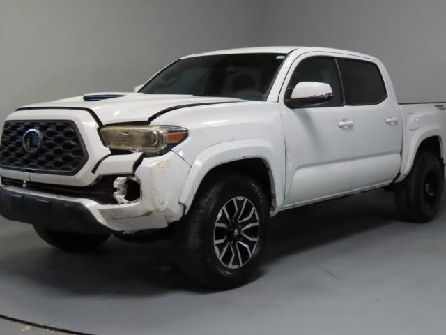 Toyota Tacoma Double Cab Image 2