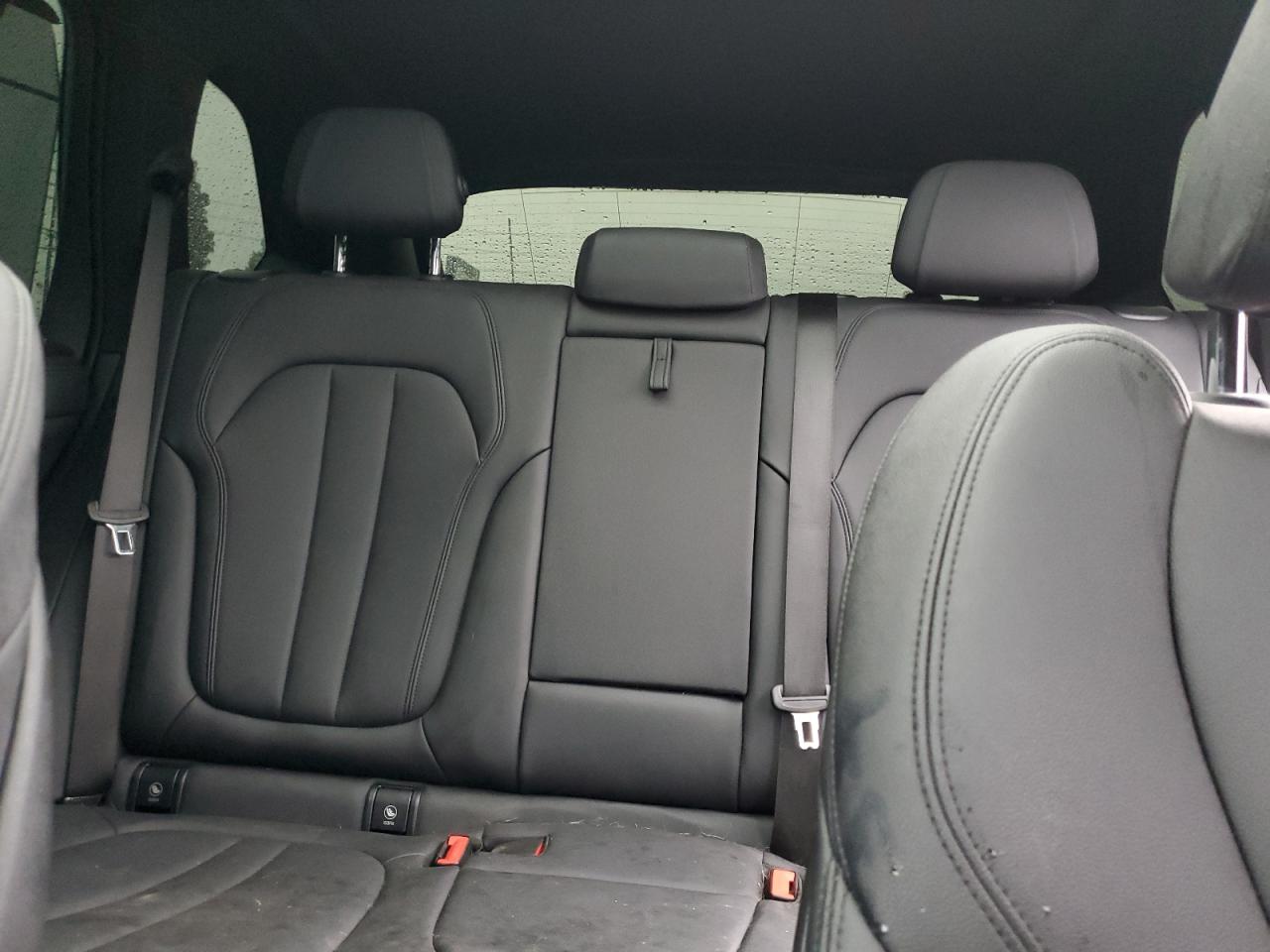 BMW X Series Sdrive 40i Image 6