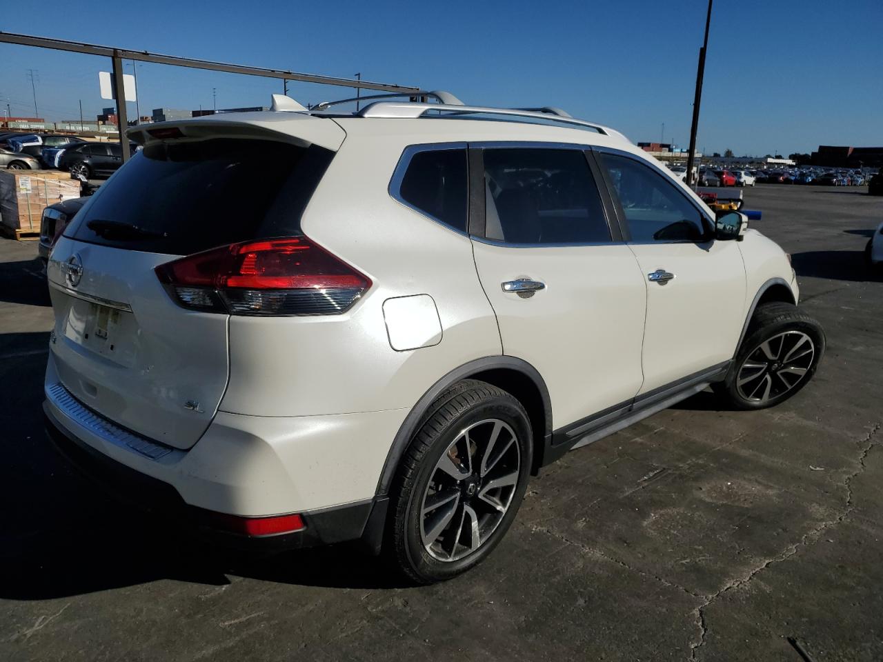 Nissan Rogue S Image 3