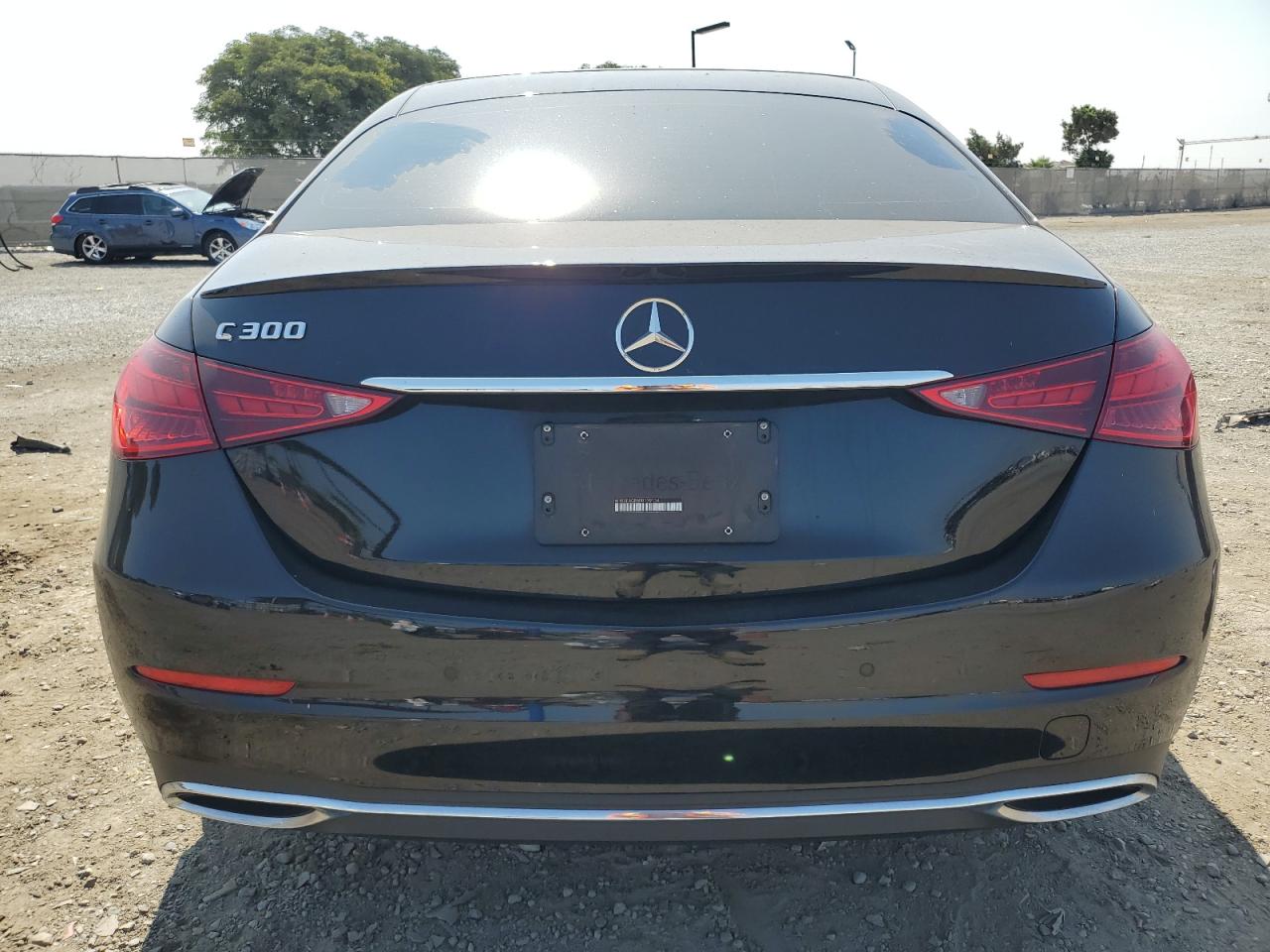 Mercedes-Benz C-Class 300 Image 12