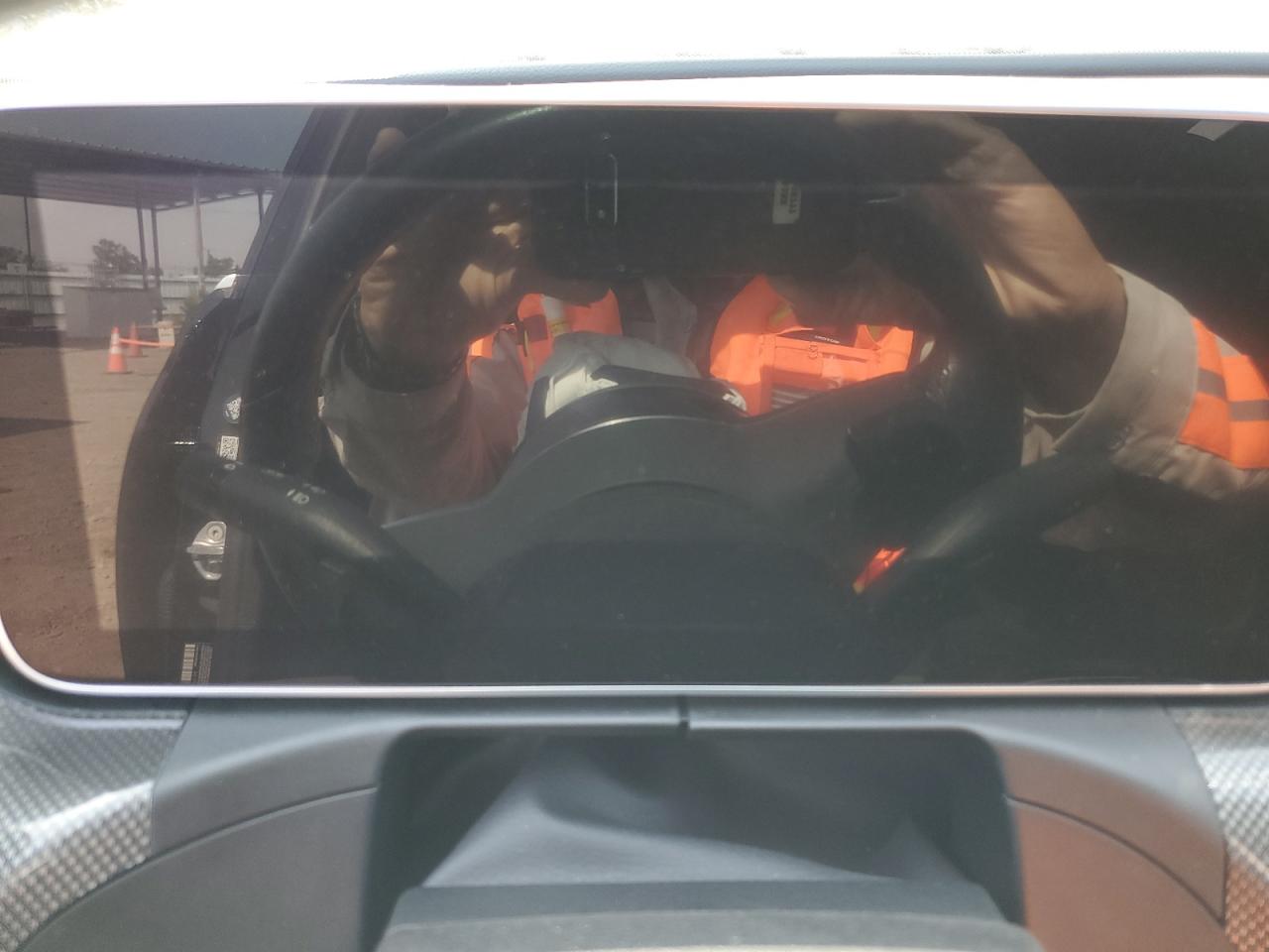 Mercedes-Benz C-Class 300 Image 8