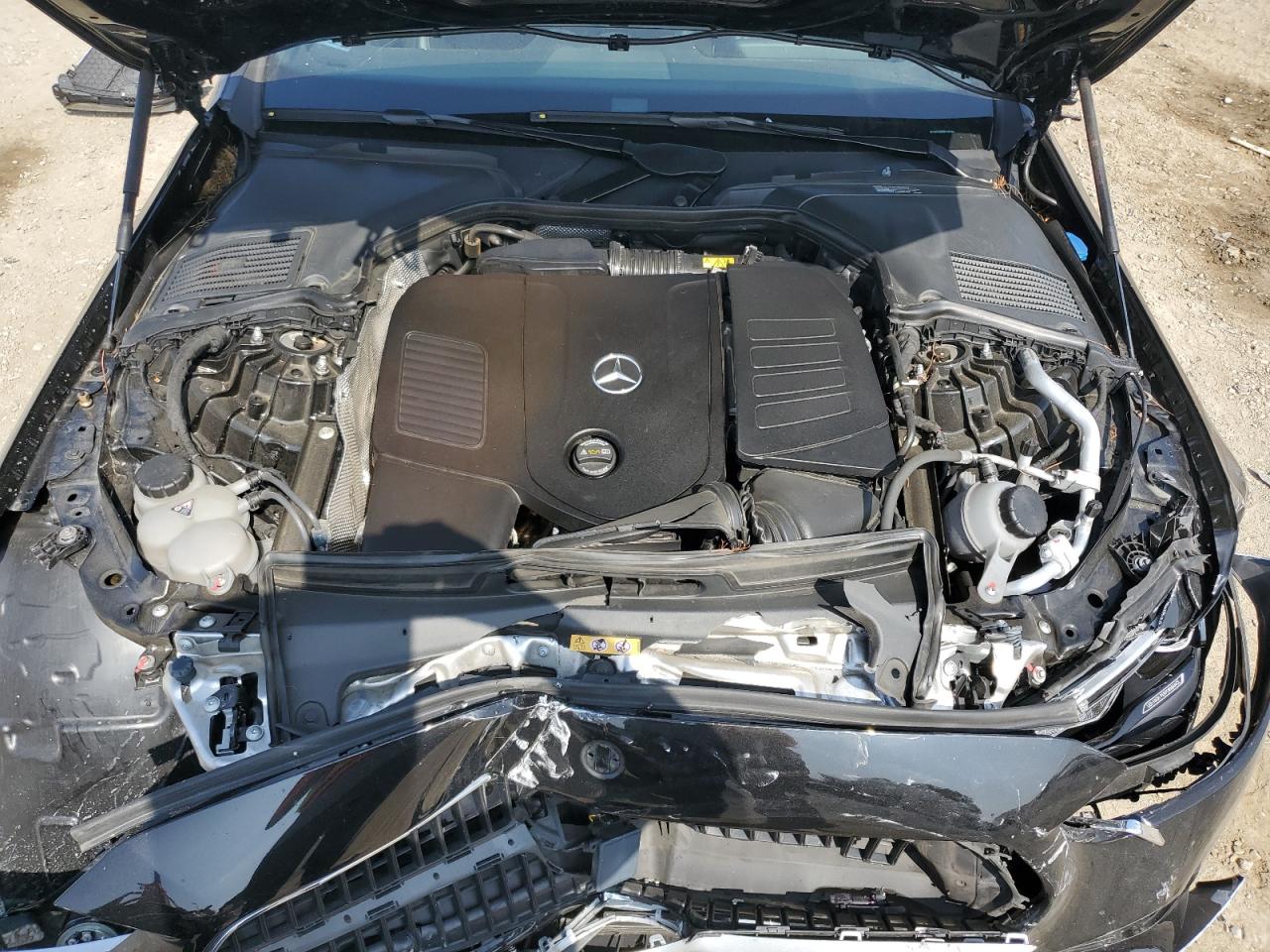 Mercedes-Benz C-Class 300 Image 9