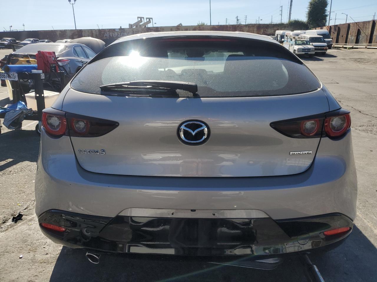 Mazda 3 Select S Select Sport Image 3