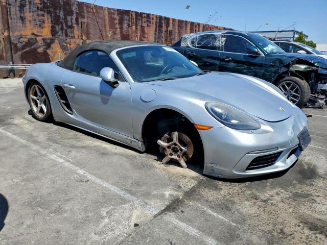 Porsche Boxster Image 4
