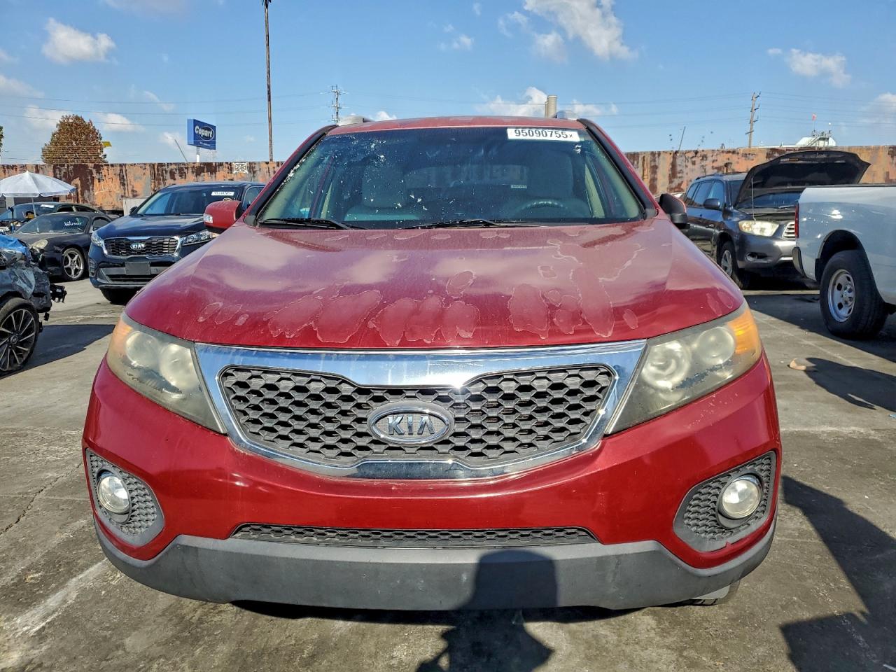 Kia Sorento Base Image 5