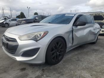  Salvage Hyundai Genesis