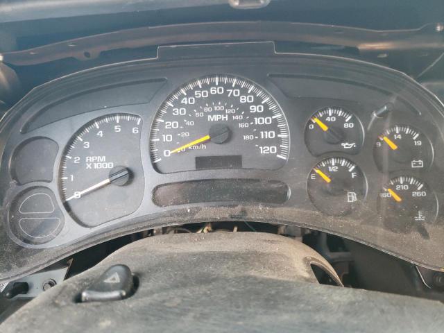 Chevrolet Suburban C1500 Image 11