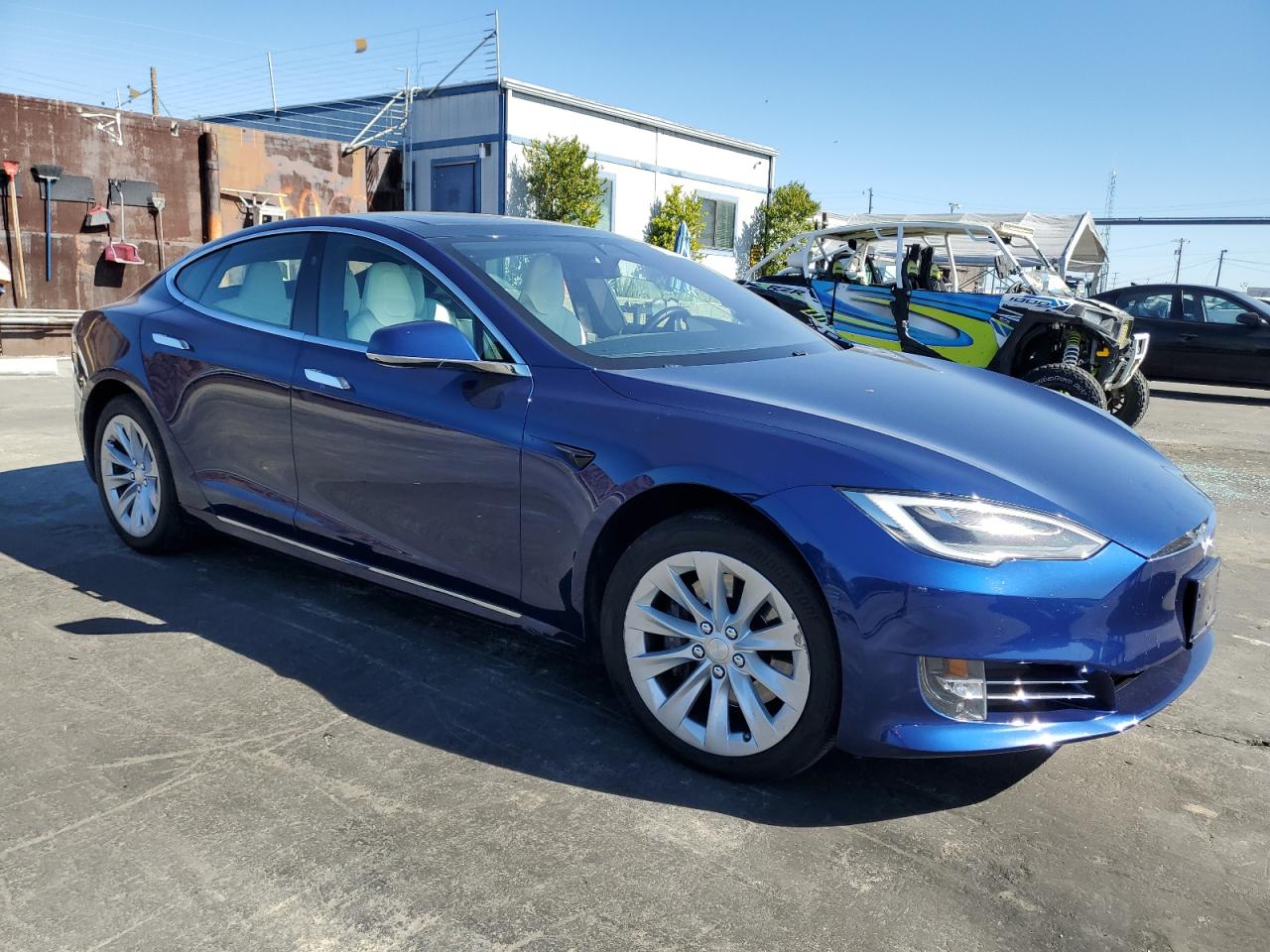 Tesla Model S Image 3