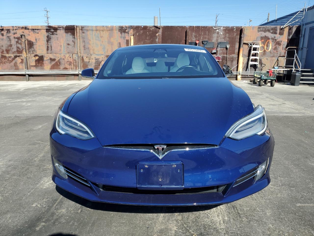 Tesla Model S Image 5