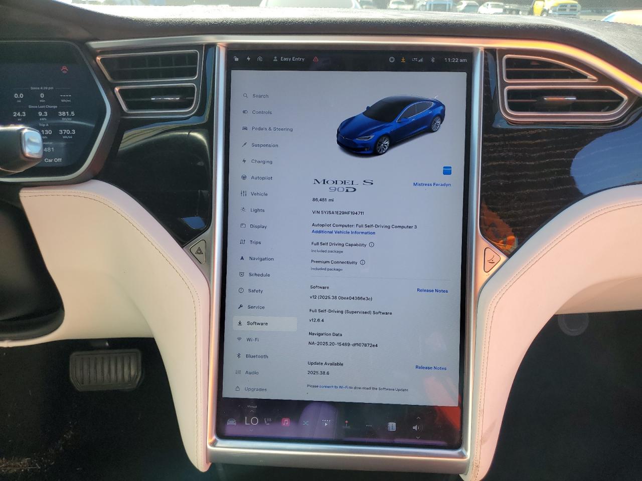 Tesla Model S Image 11