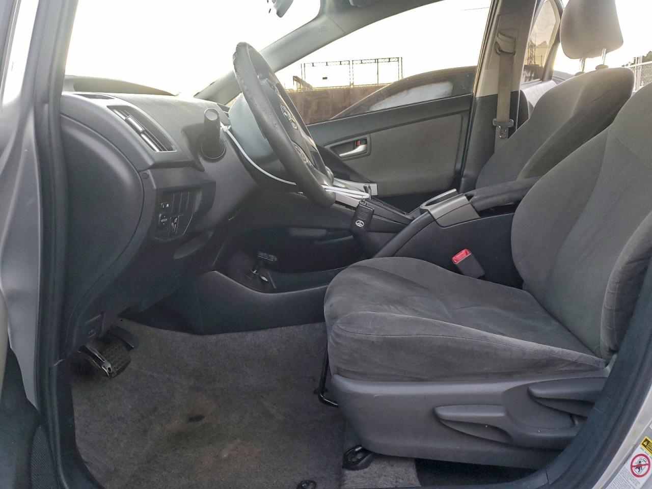 Toyota Prius Image 2