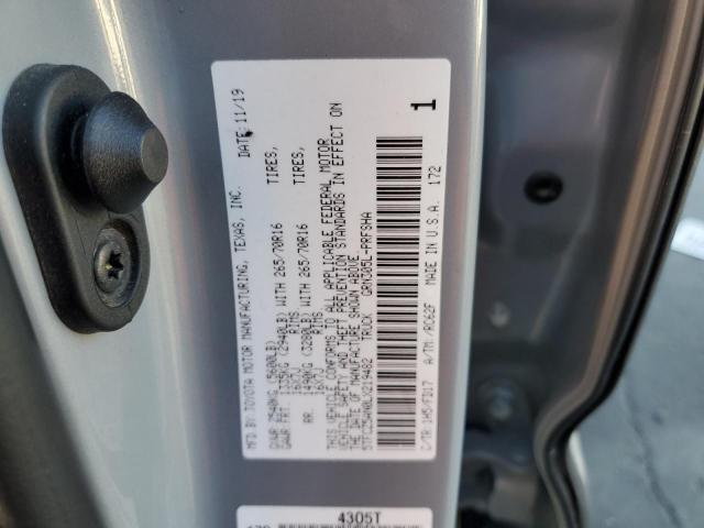 Toyota Tacoma Double Cab Image 10