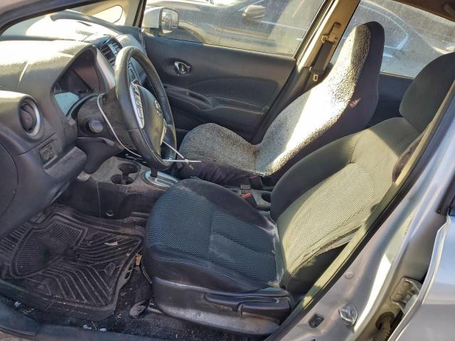 Nissan Versa S Image 13