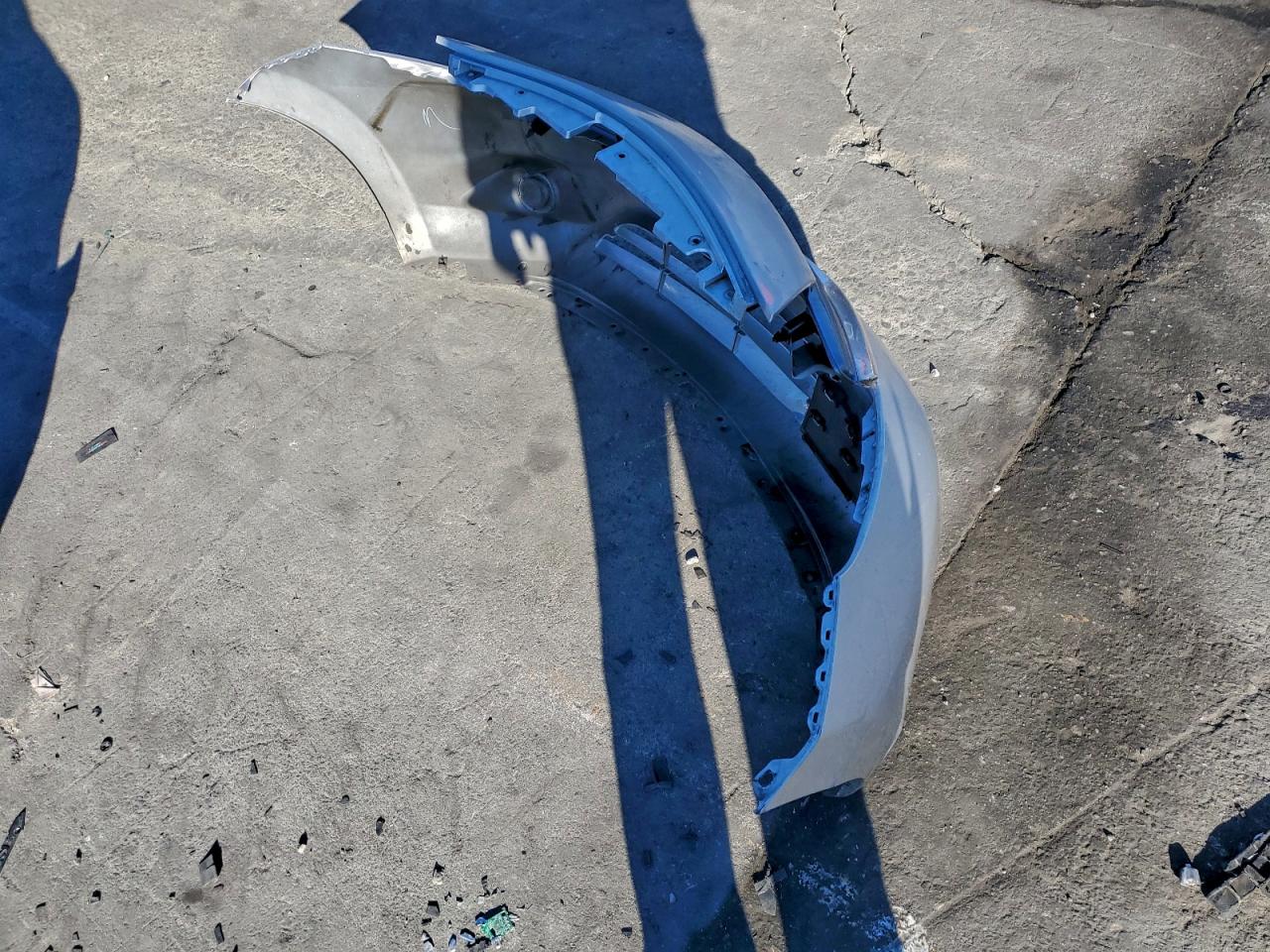 Nissan Versa S Image 11