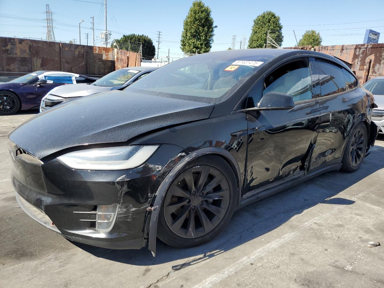 Tesla Model X Image 1