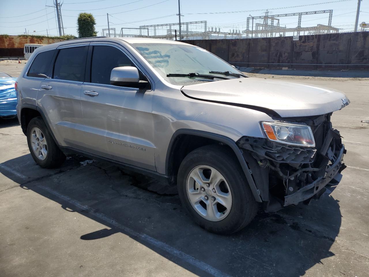 Jeep Grand Cherokee Laredo Image 3