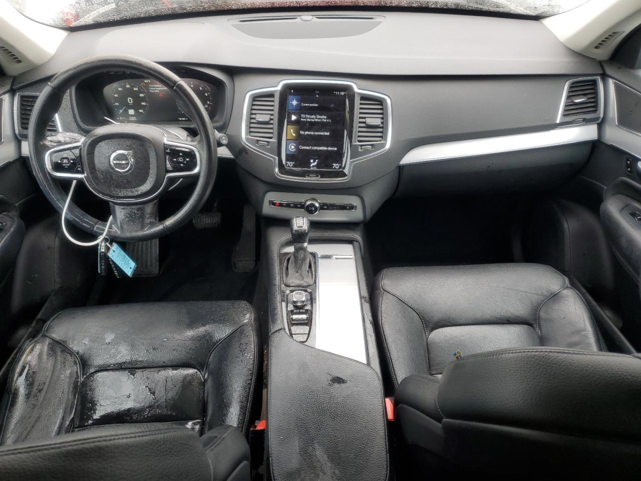 Volvo XC90 T5 Image 13