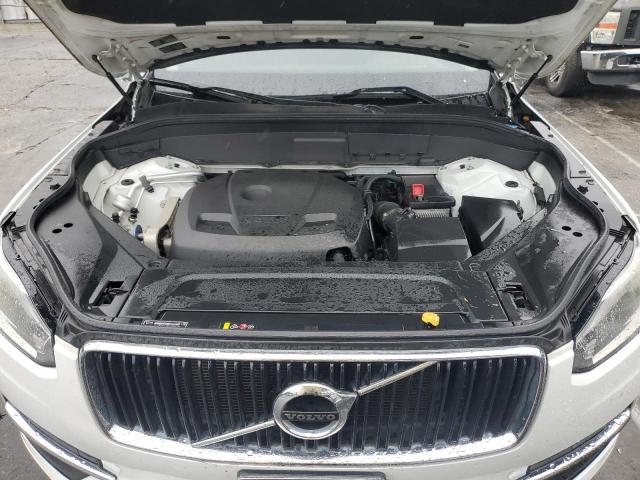 Volvo XC90 T5 Image 6