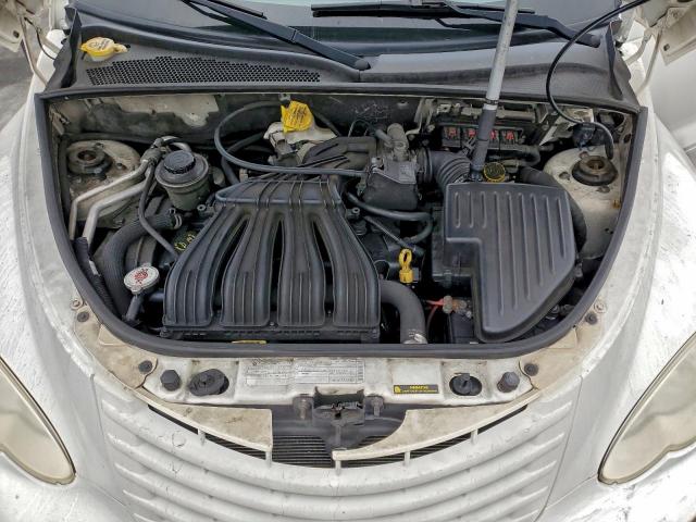 Chrysler PT Cruiser Image 12
