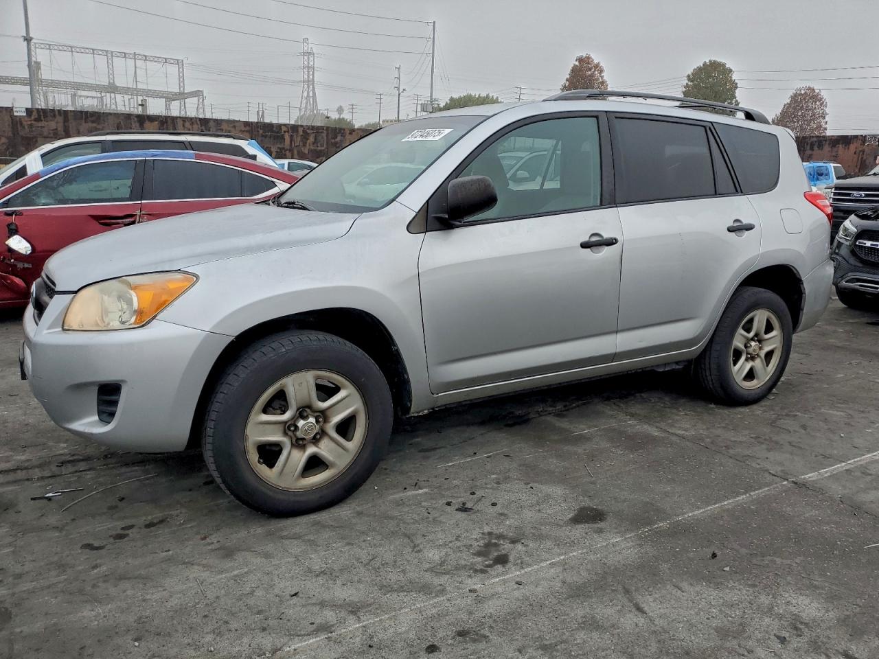 Toyota RAV4 Image 1