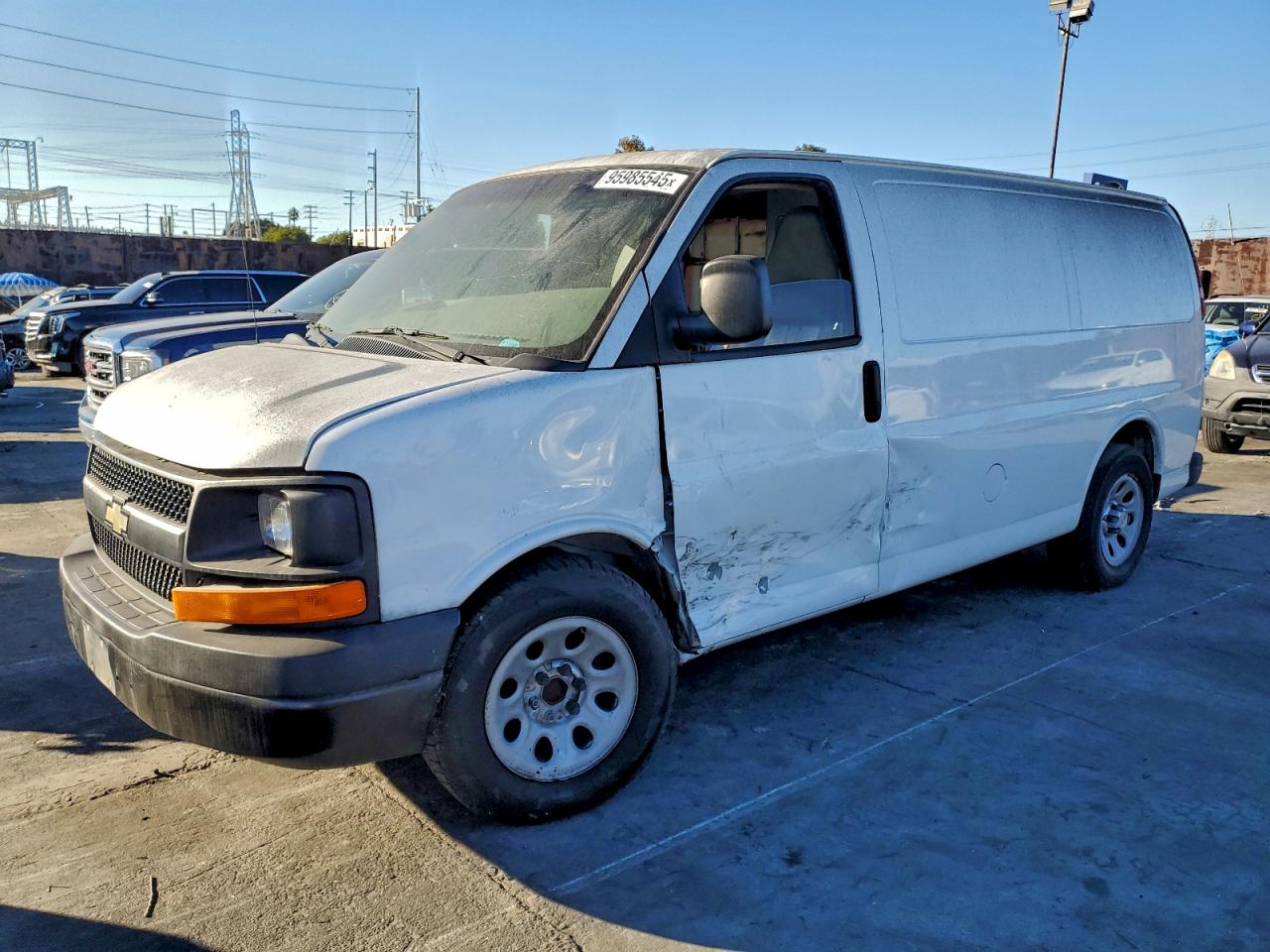 Chevrolet Express Image 1