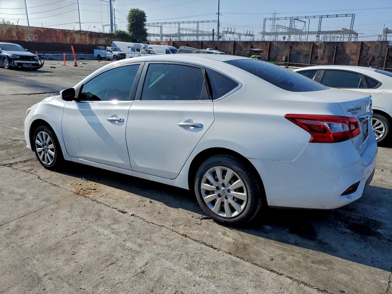 Nissan Sentra S Image 7