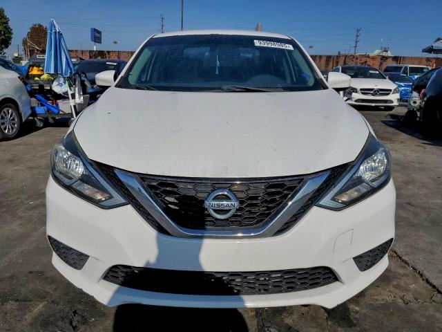 Nissan Sentra S Image 10