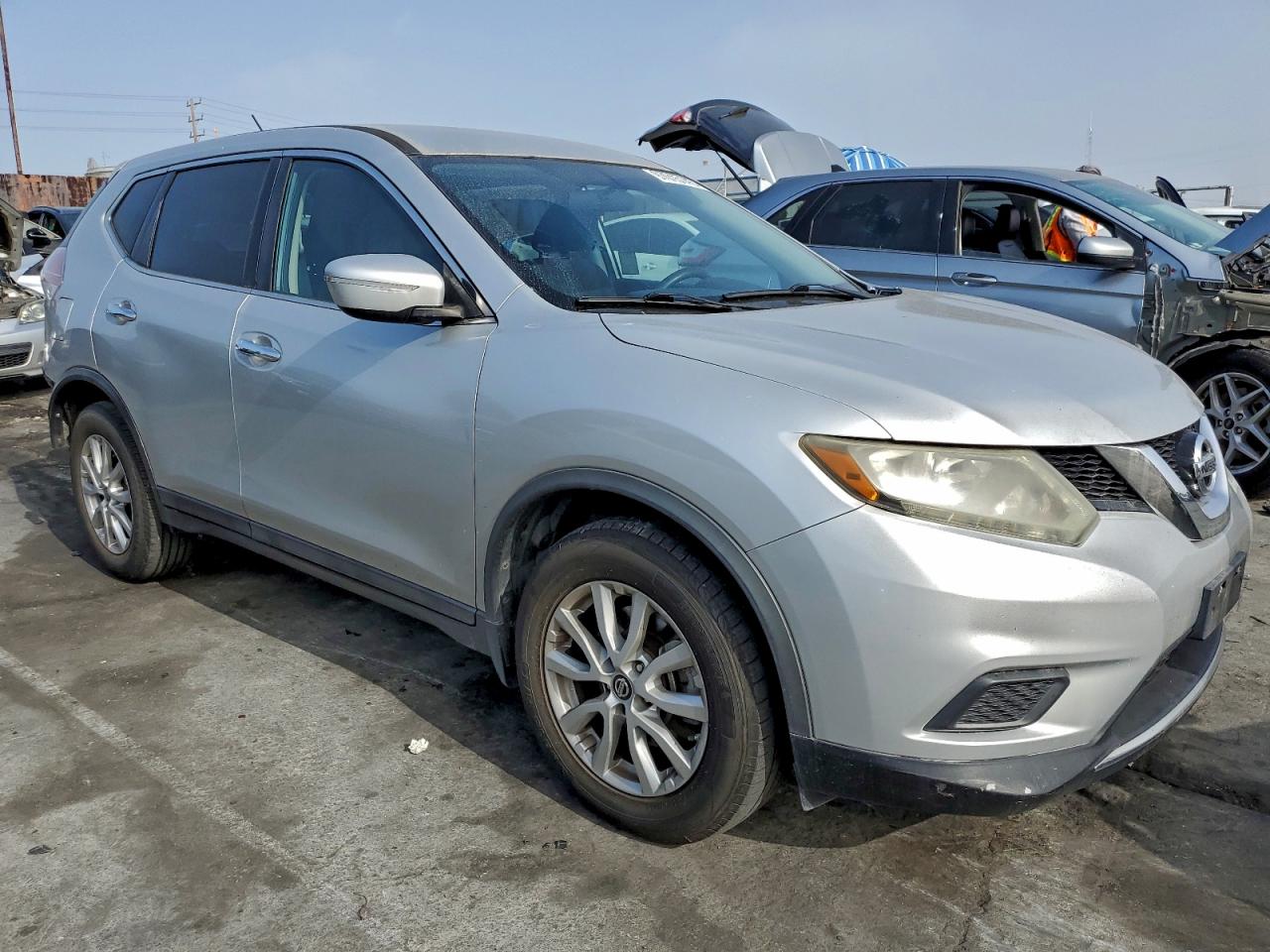 Nissan Rogue S Image 14