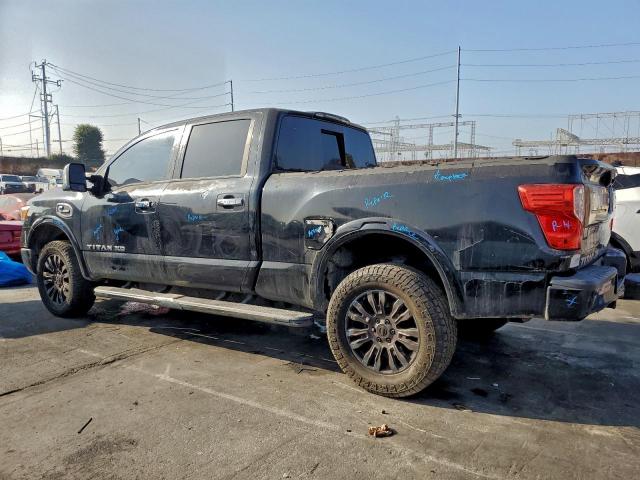 Nissan Titan Sl Image 11