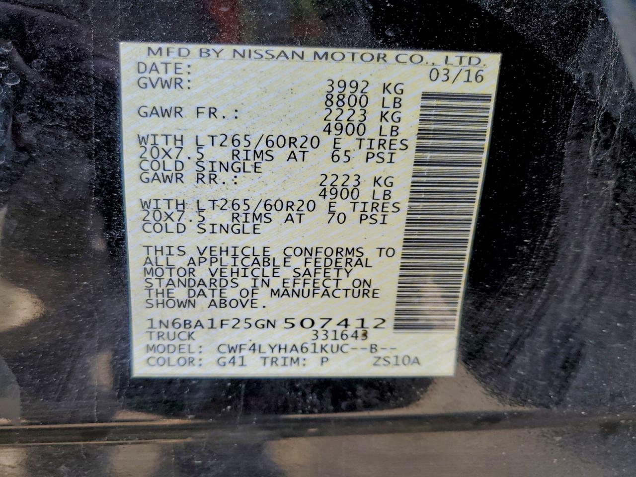 Nissan Titan Sl Image 6